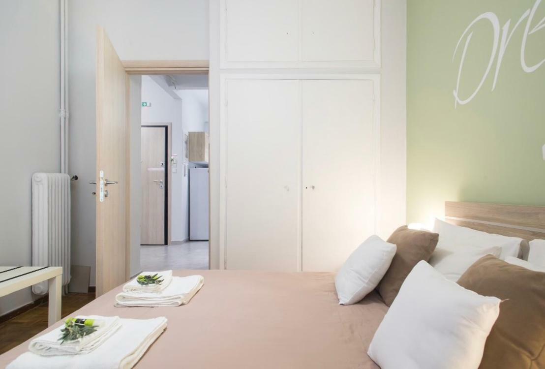 Olive Tree Apartment Of Athens - City Center Bagian luar foto